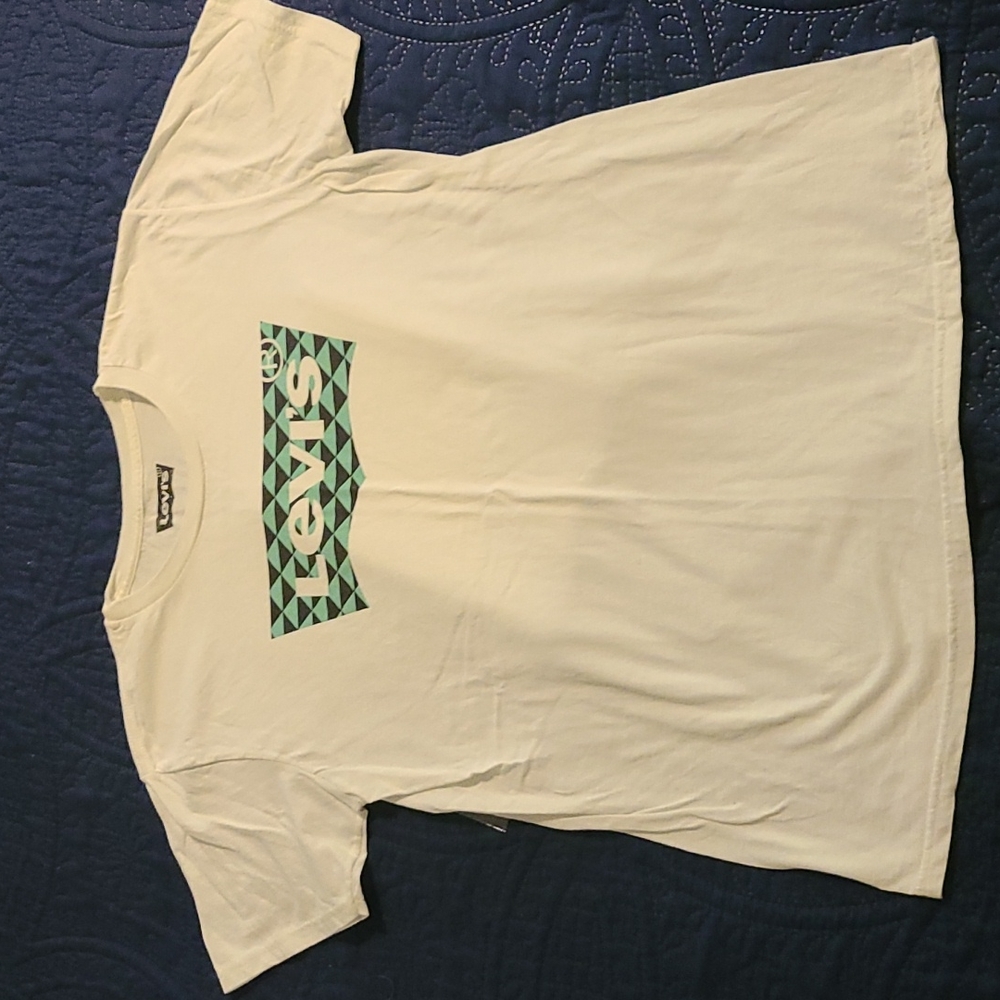 Levis Tee